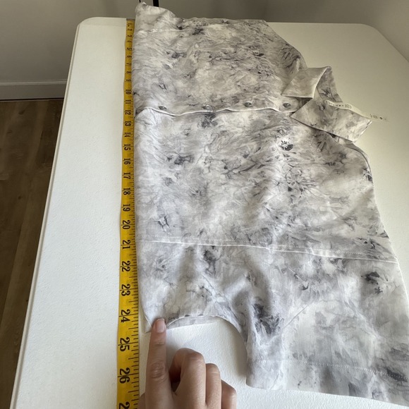 Lululemon Women's Full Day Ahead Shirt Size 6 Marbled Gray Oversized Athleisure - Picture 5 of 7